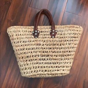 Vintage Straw Tote w leather handles